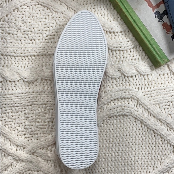 Lori Goldstein Striped Cutout Loafer “Li-Yori” - Picture 7 of 7